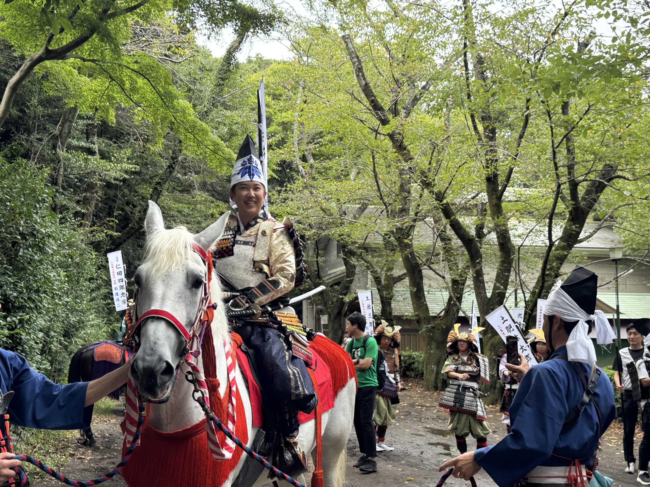 頼朝　行列図　M580 頼朝公旗挙げ行列出発しました！ | 三嶋大祭り